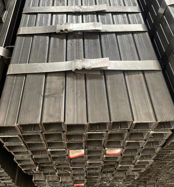 东营工业用梯子 镀锌管焊接梯子 铁梯子方管梯